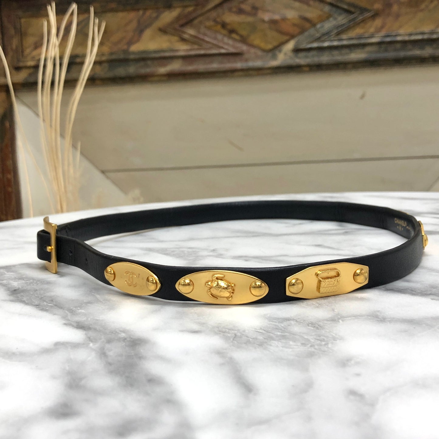 CHANEL Coco Mark Iconic Logo Motifs Leather Belt Black Gold Vintage 6u7wte