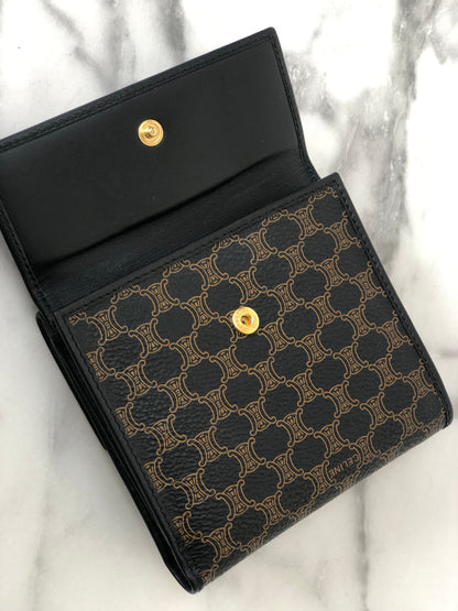 CELINE Macadam Leather Trifold Wallet Black Vintage 8jsi32