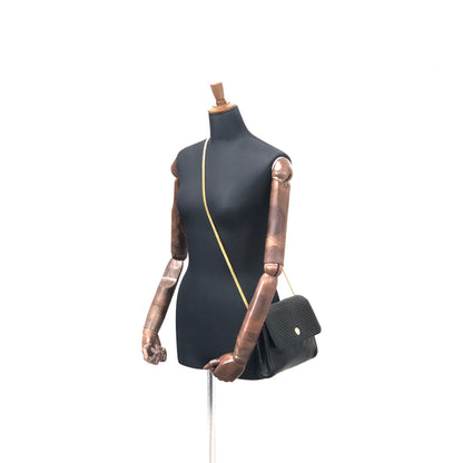 CELINE Triomphe 斜紋鏈條皮革斜背包 黑色 復古 27fj2y 