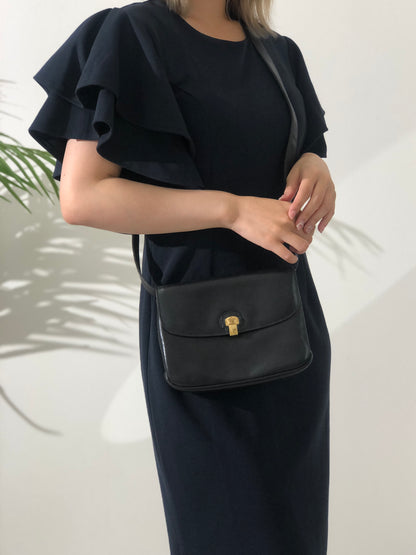 CELINE Triomphe 皮革斜背包 黑色 復古 2em4ef 