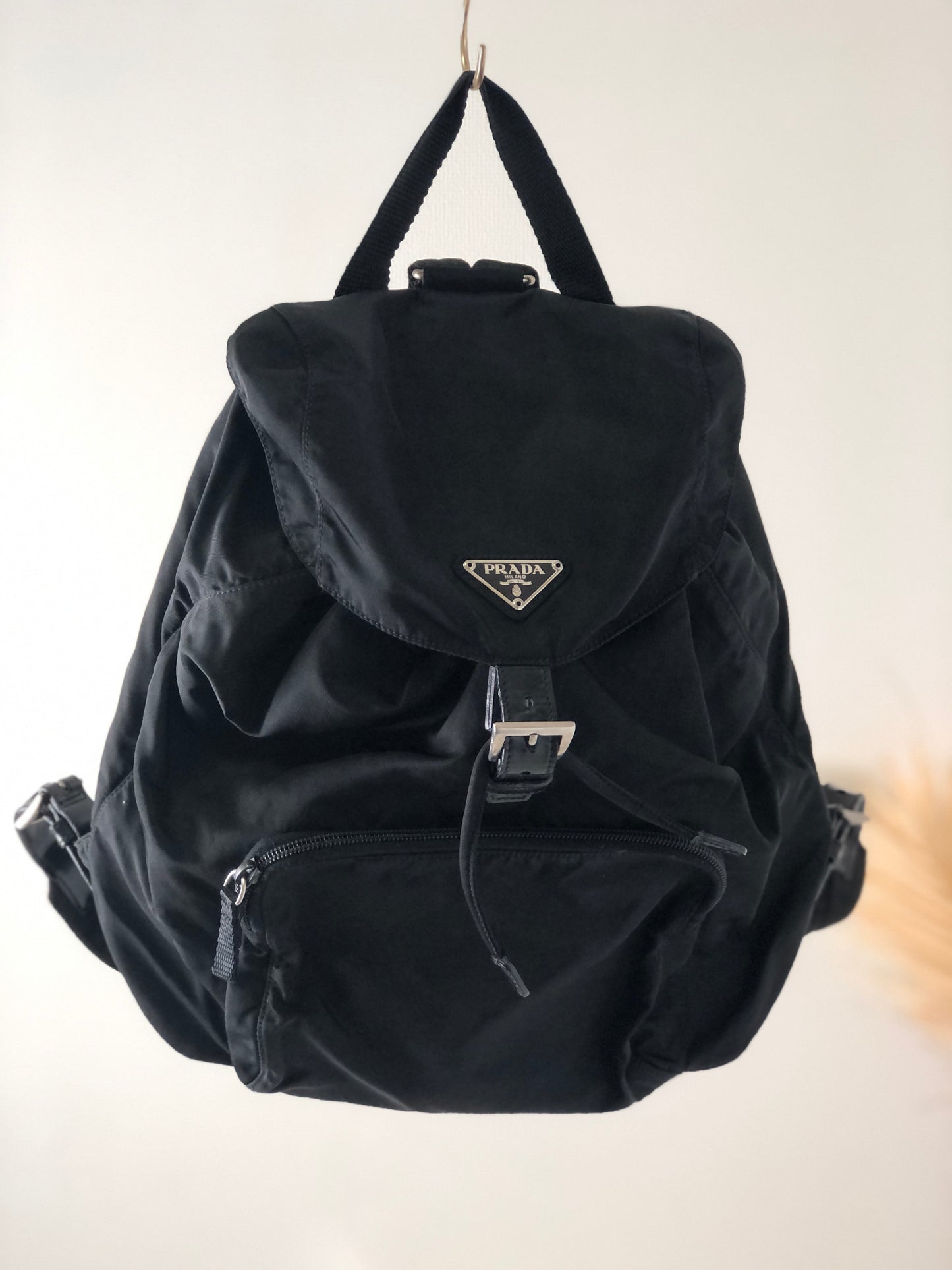 PRADA Triangle Logo Nylon Backpack Black Vintage xfibpp
