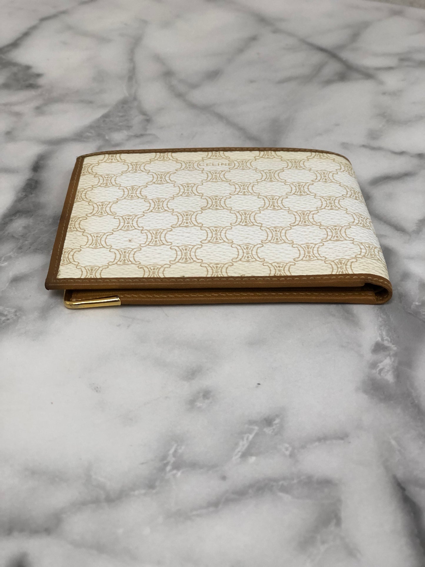 CELINE Macadam Folded Wallet White Vintage 2psvih