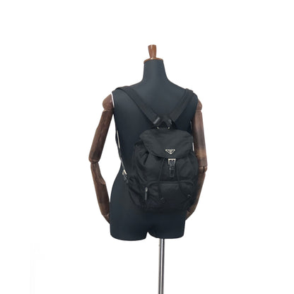 PRADA Triangle Logo Front Buckle Nylon Backpack Black Vintage vji7ea