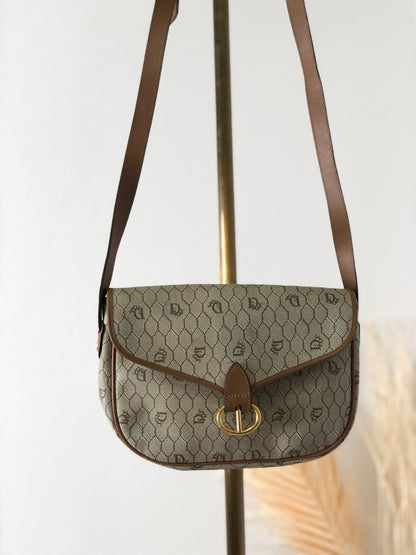 Christian Dior 蜂巢圖案 PVC 皮革肩背包 米色復古 d6n84p 