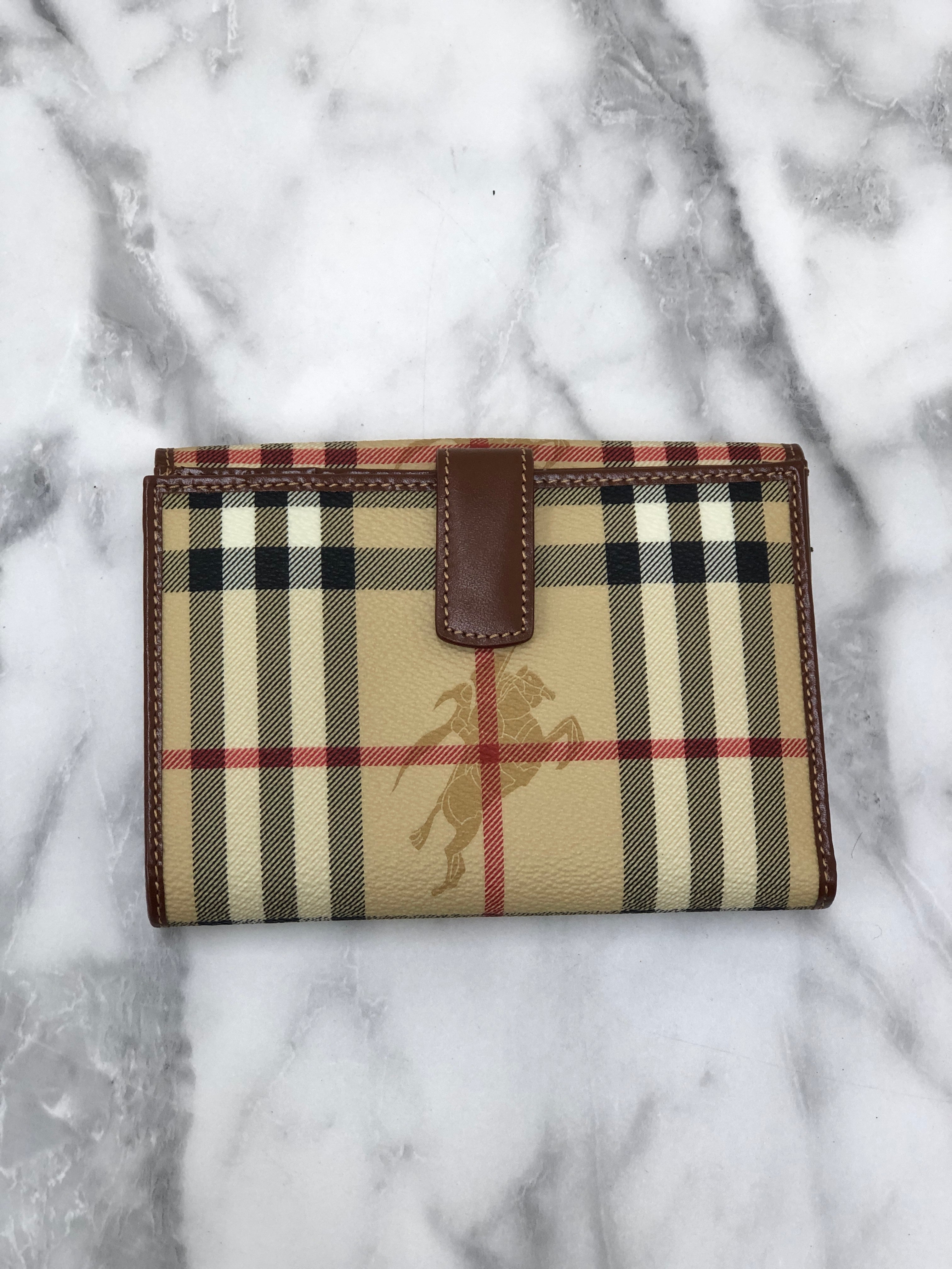 Burberry nova shop check wallet