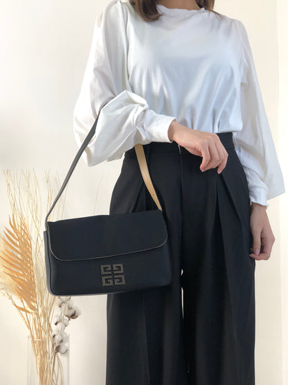 GIVENCHY Logo Canvas Leather Handbag Shoulder bag Black Vintage gbvuzi