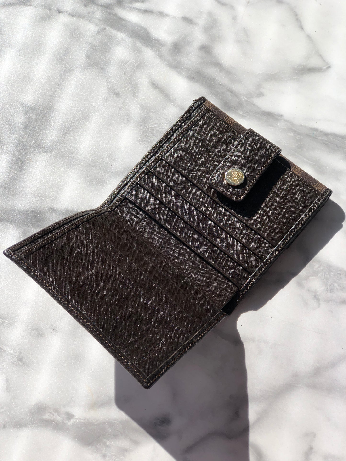 CELINE Macadam Triomphe Folded Wallet Brown Vintage v4zmw7