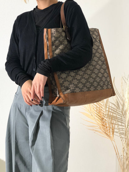 CELINE Blason Canvas Leather Totebag Brown Vintage 28perr