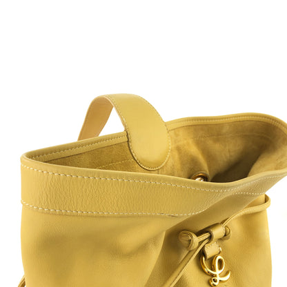 LOEWE logo motif drawstring purse one-shoulder leather shoulder bag yellow vintage old dat6px