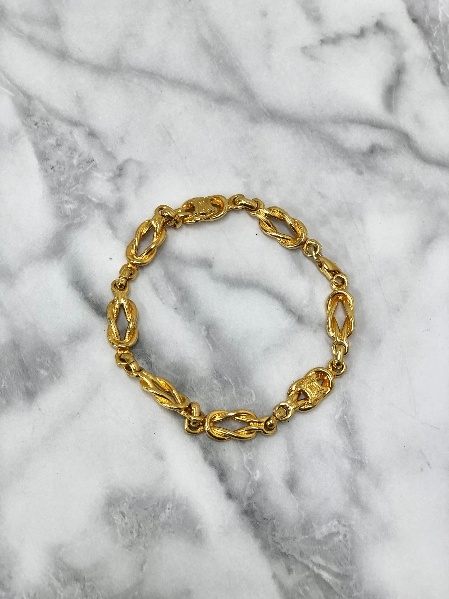 CELINE Triomphe Blason Logo Motif Bracelet Gold Vintage ka2wpr