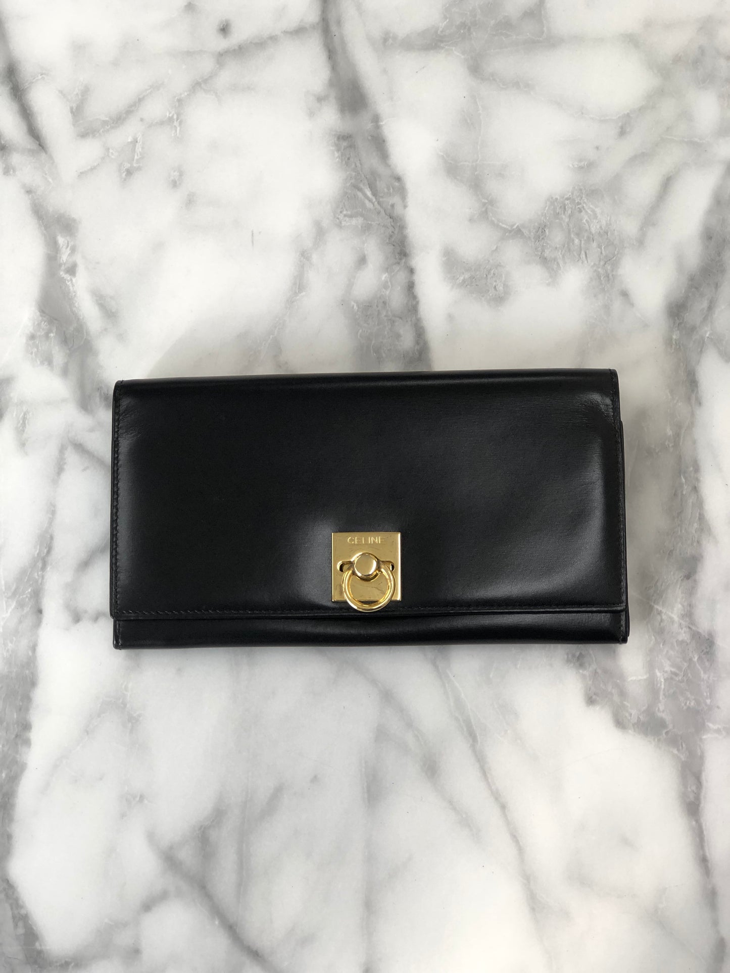 CELINE Gancini Leather Clasp Wallet Black pis8u7