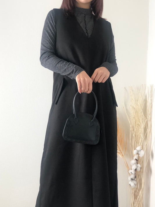 Yves Saint Laurent Cutout Leather Handbag Black Vintage v7x4d5