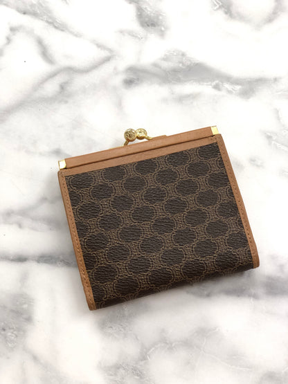 CELINE Macadam Blason Metal Clasp Wallet Brown Vintage 6z8bzg