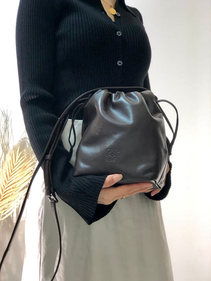 LOEWE Anagram Leather Drawstring Shoulder bag Brown Vintage zam3zr