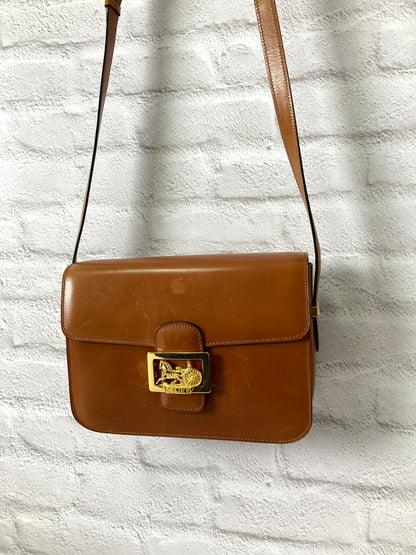 CELINE 馬車皮革斜背包 棕色 復古 kj2te8 