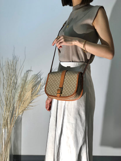 CELINE Macadam  PVC Leather Crossbody Shoulder bag Beige Vintage kshxk6