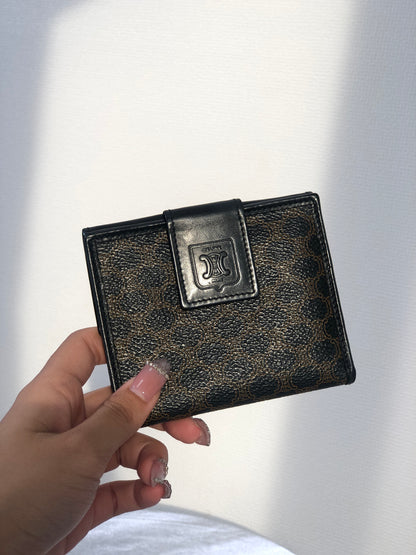 CELINE Macadam  PVC Leather Folded Wallet Black Vintage j5fp87