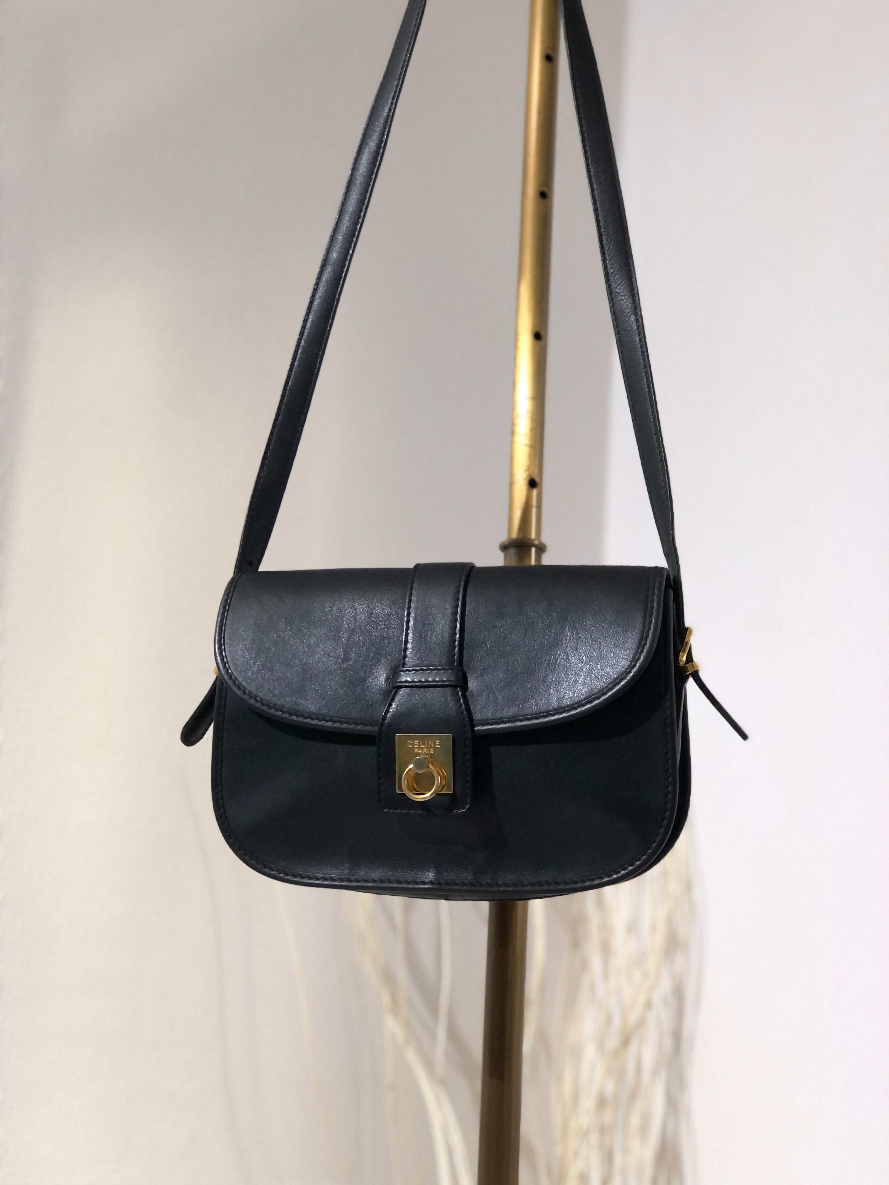 CELINE Gancini Leather Crossbody Shoulder bag Black Vintage fjfw32 ...