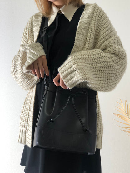 VALENTINO GARAVANI Logo Leather Drawstring Shoulder bag Black Vintage vxthd4