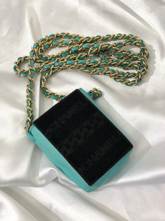 CHANEL Unborn Calf Leather Chain Crossbody Shoulder bag Micro bag Turquoise Vintage 4xxvtp