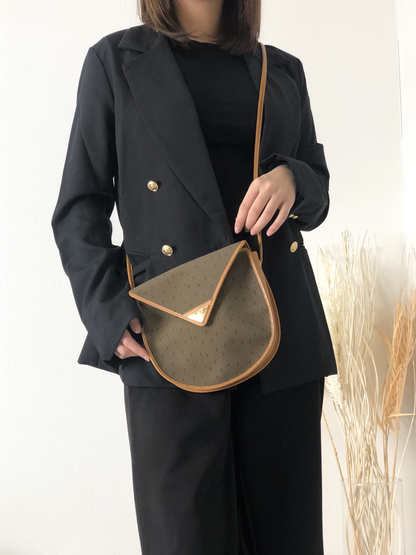 Yves Saint Laurent YSL Logo Round Shoulder bag Brown Vintage 4swhva