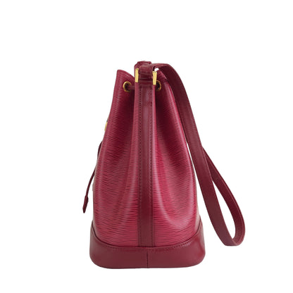 VALENTINO GARAVANI Logo Leather Drawstring Shoulder bag Red Vintage hmfhjg